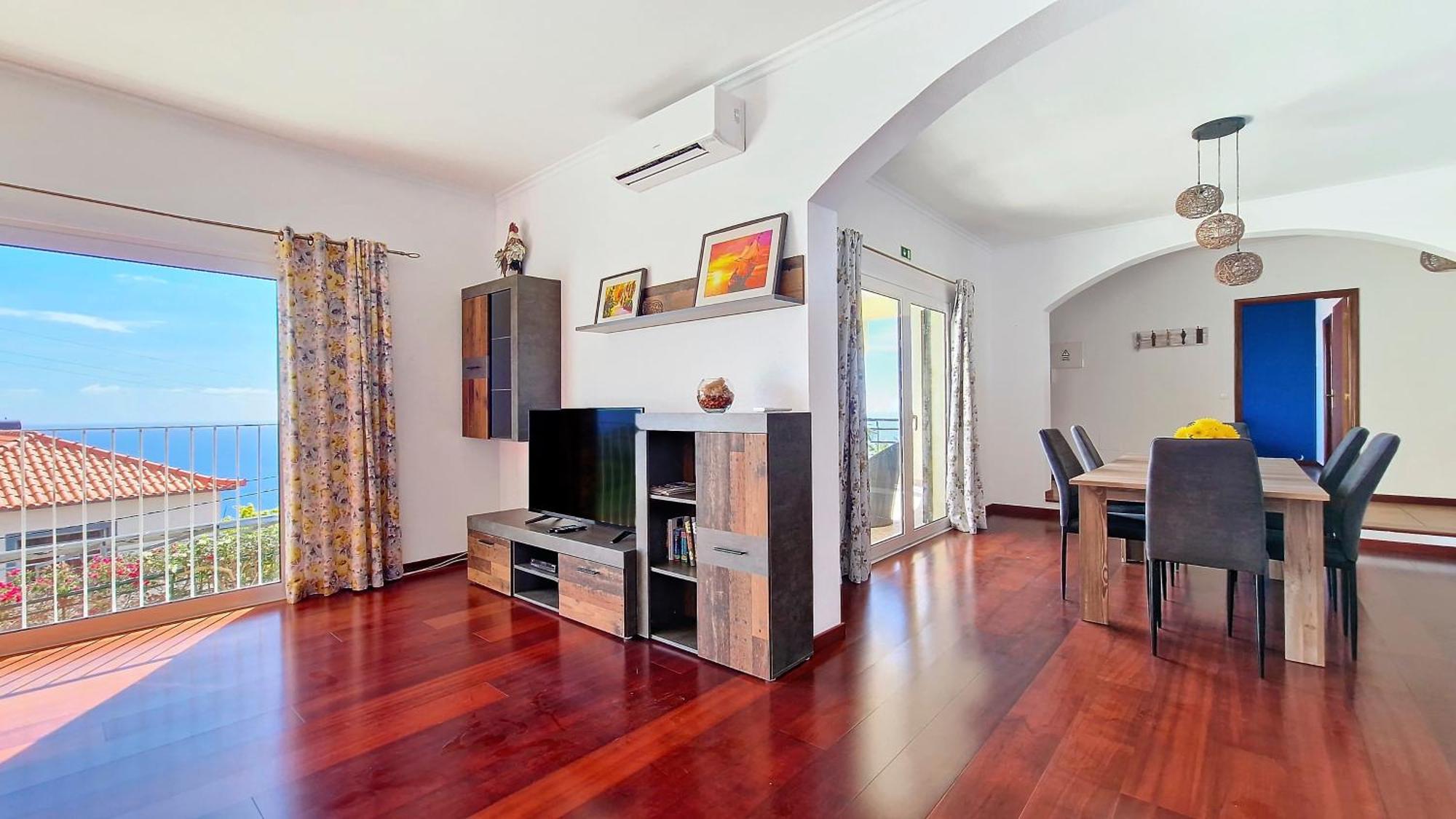 Casa Eleanor By Lovelystay Calheta  Extérieur photo