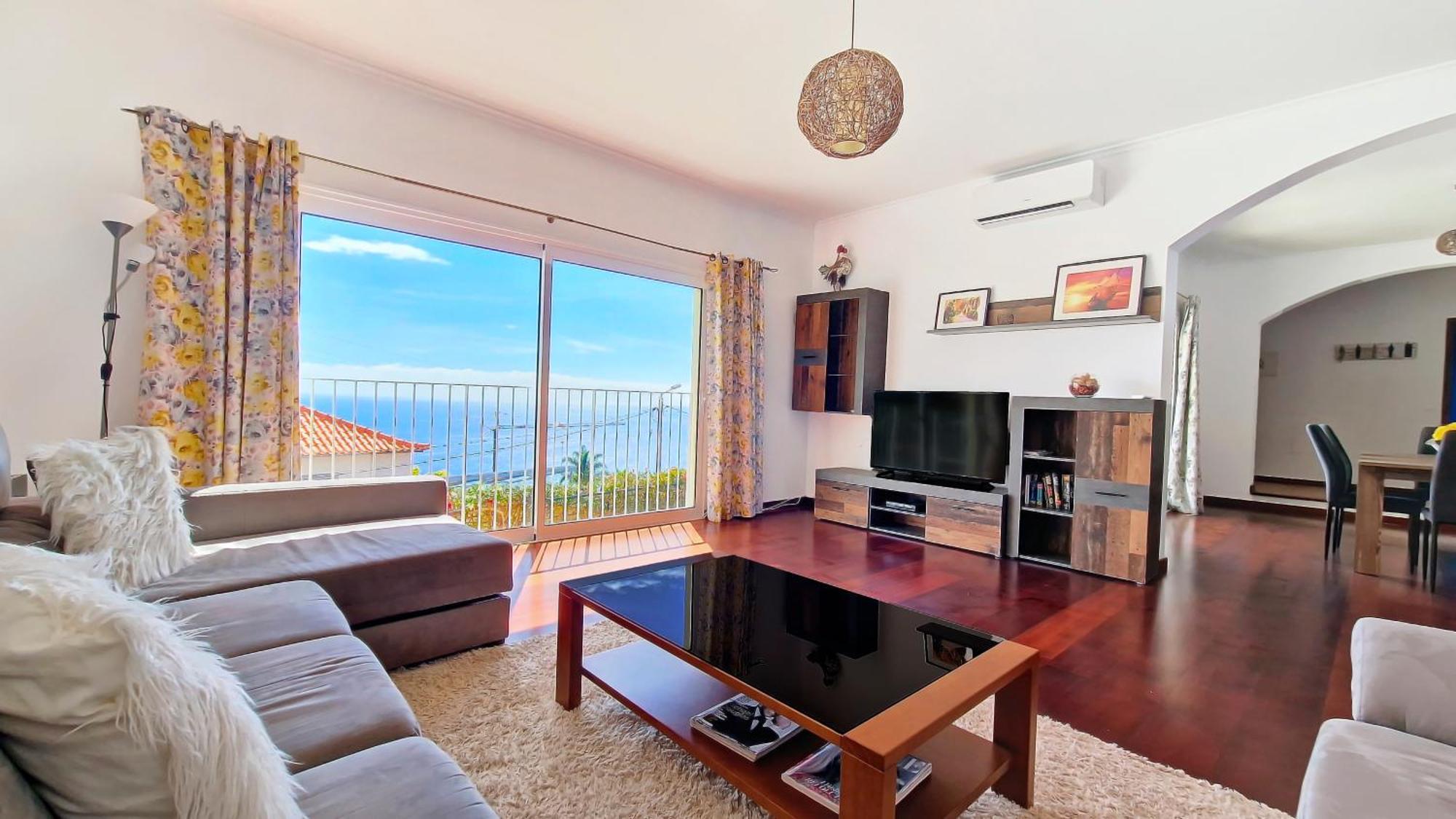Casa Eleanor By Lovelystay Calheta  Extérieur photo