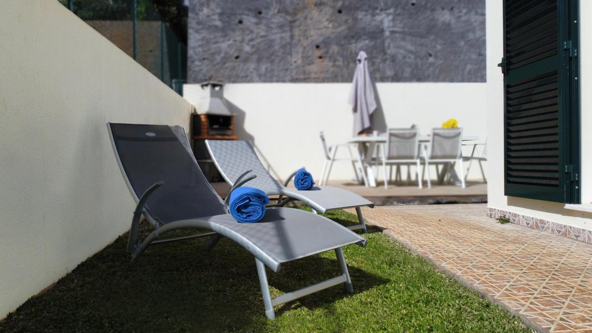 Casa Eleanor By Lovelystay Calheta  Extérieur photo