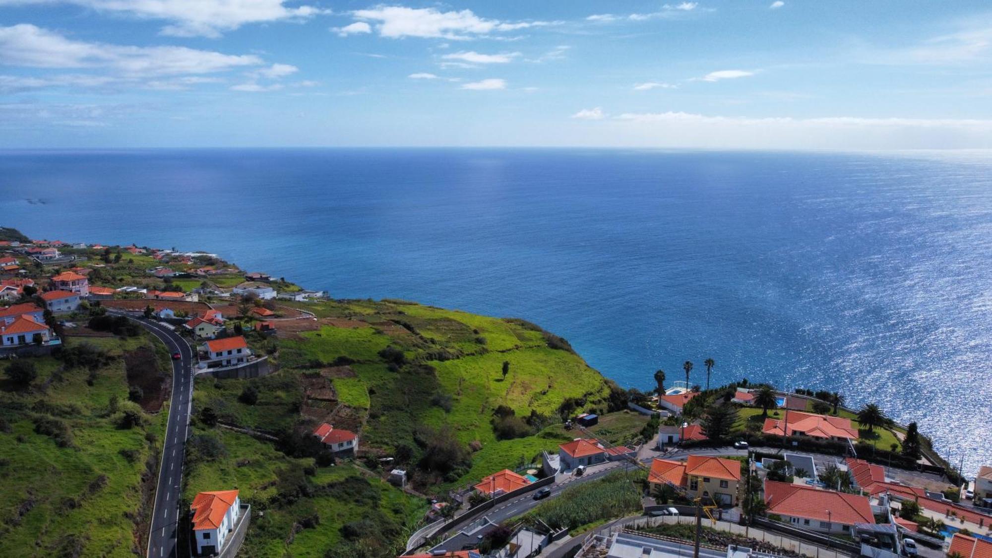 Casa Eleanor By Lovelystay Calheta  Extérieur photo